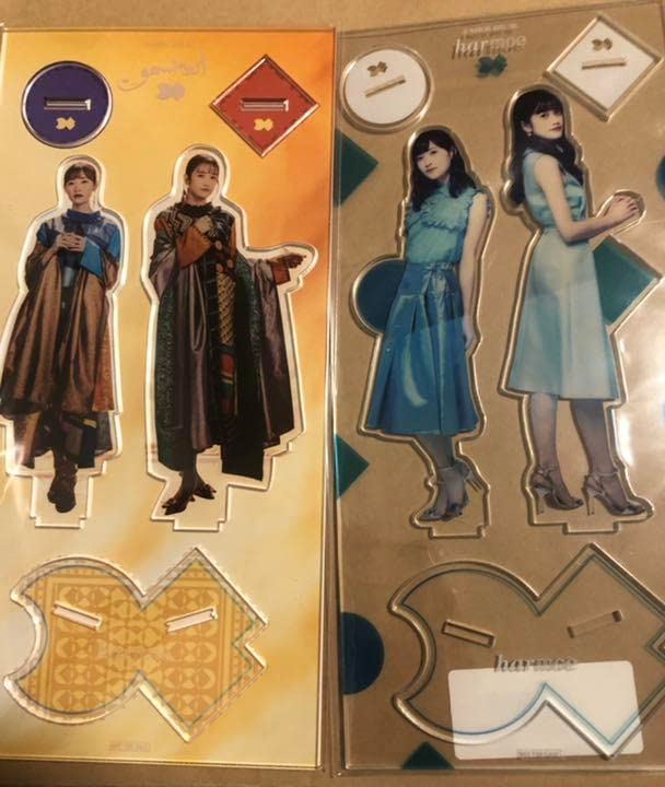 Amazon.co.jp: harmoe アクリルスタンド 岩田陽葵 小泉萌香 : おもちゃ 