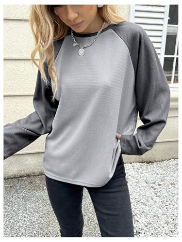 MakeMeChic Girl's Star Print Color Block Crew Neck Long Sleeve Tee Shirt Y2K Tees Top3