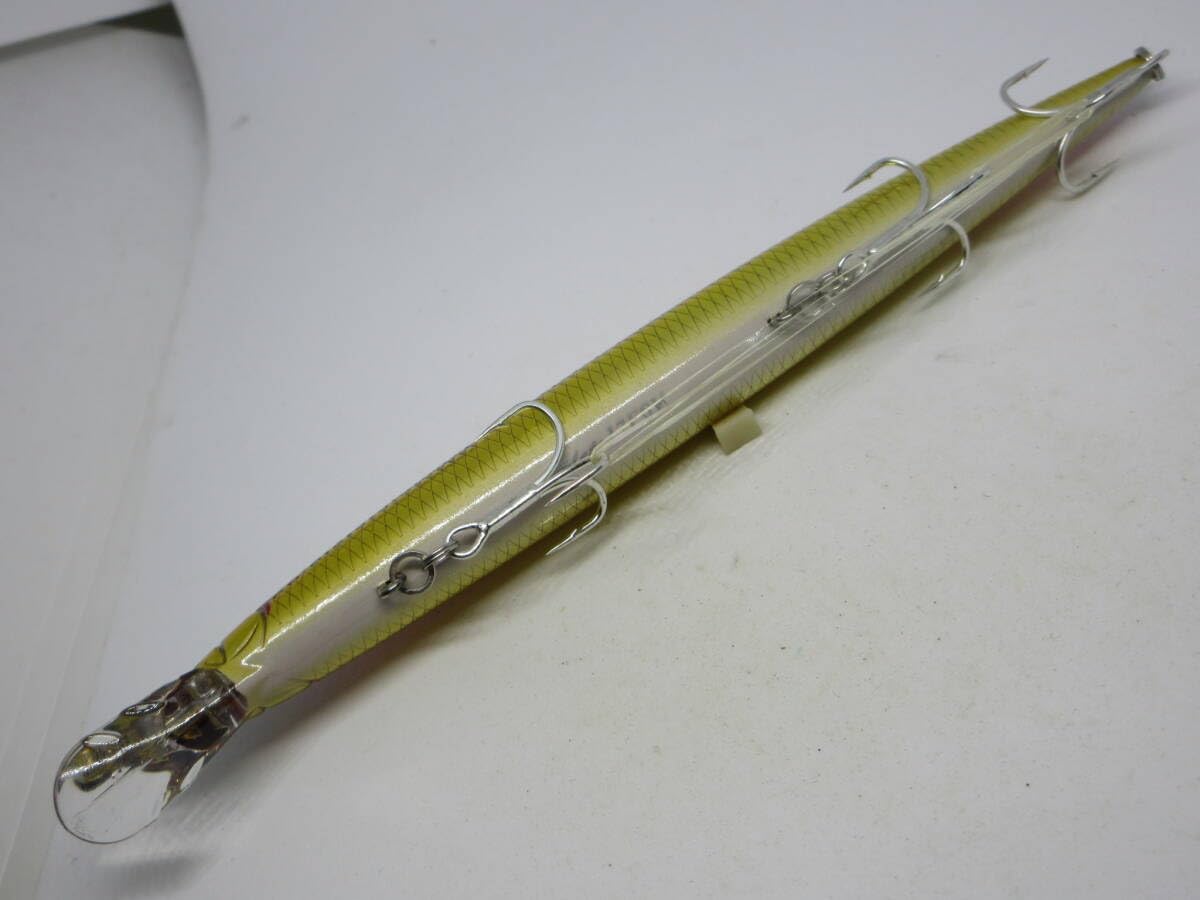 No.5 デマントイトガーネット 0.61ct 5.1mm 排する