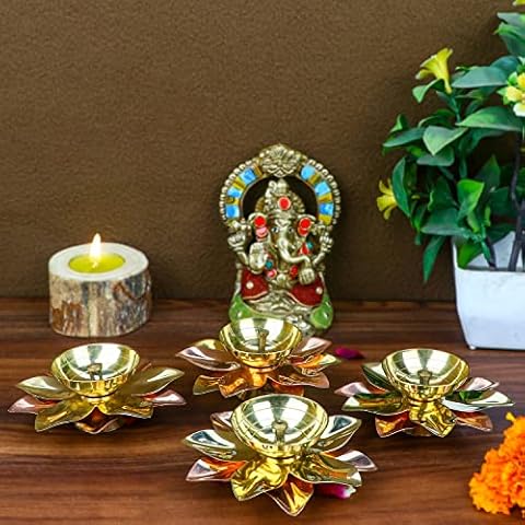 Craftsman 4-teiliges Set aus Messing Kupfer Lotusblüten Kamal Form Metall Akand Diya Cover