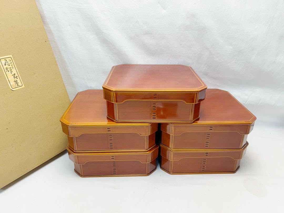 Amazon.co.jp: 懐石道具 飛騨春慶塗 大徳寺 縁高重箱 五客揃 元箱  