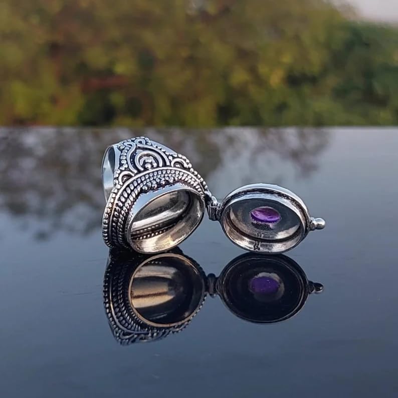 Natural Amethyst Ring, Poison Box Ring, Poisoner Ring, Oval Stone Ring, Antique Poison Ring, Vintage Box Ring, Handmade Poison Ring, Secret Ring, Pillbox Ring, Boho Ring, Perfume Box ring