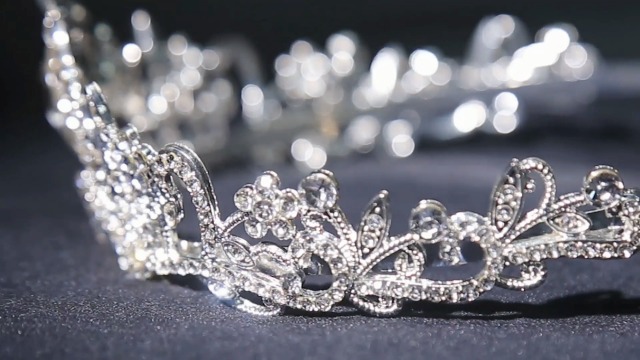 Queen Crown Princess Tiara Pink Rhinestone Headband Prom Headwear Bridal For Wedding Halloween Prom Birthday Costume Party Queen Crown Princess Tiara Pink Rhinestone Headband Prom Headwear Bridal For Wedding Halloween Prom Birthday Costume Party