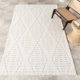 Nuloom Hestia Cream/Light Grey, 4' x 6', Geometric, Long-Loop, Soft and Cozy, High Traffic, Stain Resistant, Easy Clean, Durable Area Rug for Indoor/Outdoor Patio, Deck, Porch, Garden, Courtyard