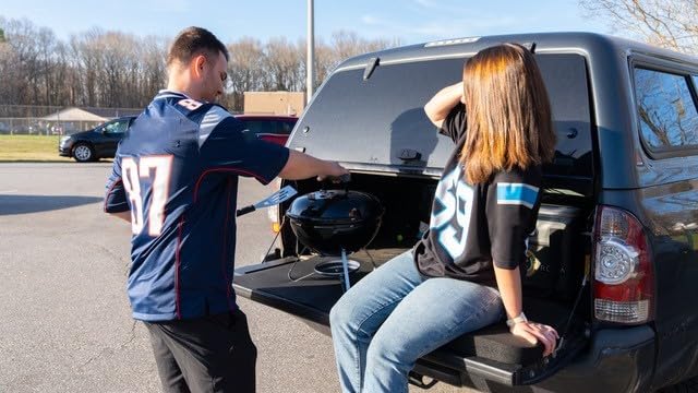 earth edge tailgate mat ergonomic foam cushion liner for tailgating camping work projects