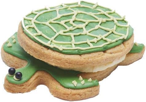 KitchenCraft Sweetly Does It 3D Cookie Cutter Set - Undersea Animal Biscuit Cutters, In Gift Box, Stainless Steel, 8 Pieces