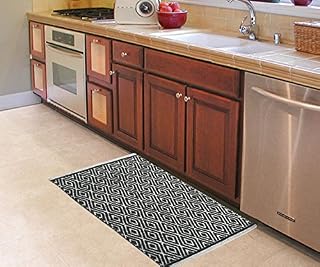 Chardin home 100% cotton Diamond Rug Fully reversible - Mat size 21''x34'', Machine