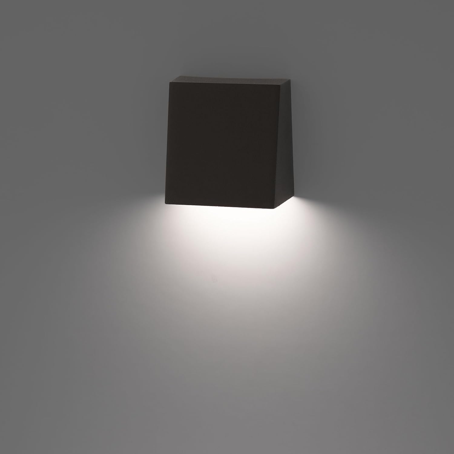 WAC Limited Landscape Lighting 12V Playne Deck and Patio Light with 5-CCT Selectable in Bronze
