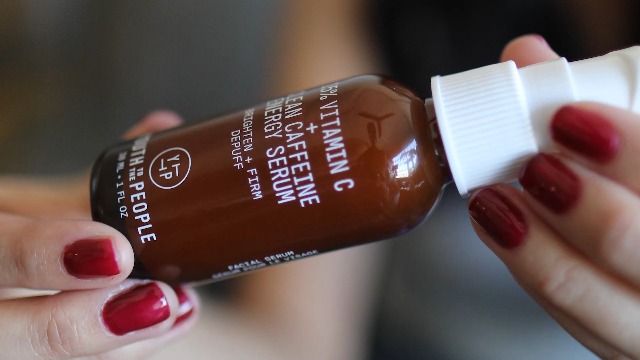 YOUTH TO THE PEOPLE Serum アイ セラム　ビタミンＣ Peptides + C Energy Eye Concentrate | Youth to the People