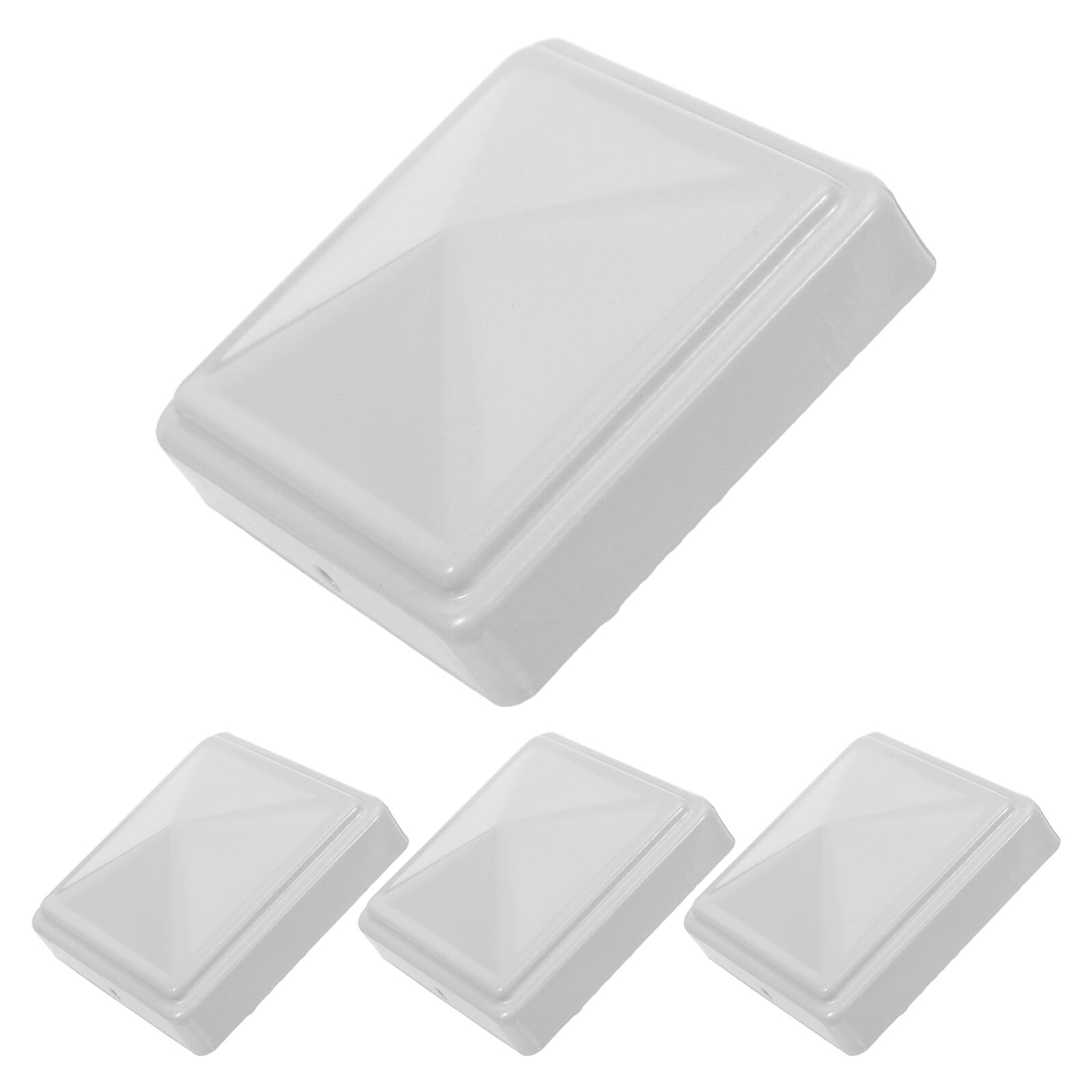 Capuchons de poteaux carrés en fonte pour sublimer les garde-corps de votre terrasse