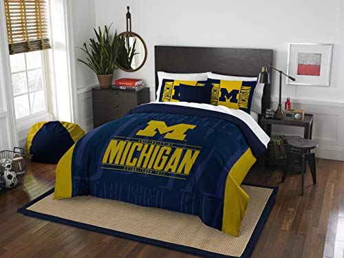 Michigan Wolverines Full Comforter and Sham Set, Full/Queen