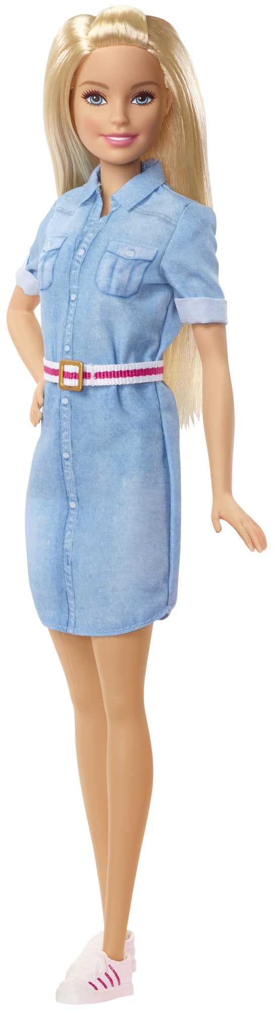Barbie Dreamhouse Adventure muñeca Rubia con Vestido Vaquero y Accesorios (Mattel GHR58)