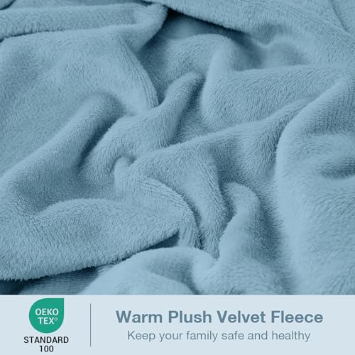 Image of Viviland Plush Micro Fleece Bed Sheet Set - Soft Fuzzy Polar Fleece Velour Velvet Sheets - Extra Warm Winter Fleece Bed Sheets with Deep Pocket - Light Blue - King | Soft Flannel-like Fleece, 100% Polyester, Fluffy Velvety Feel, 200GSM, 15 inch Deep Pocket, Warm Winter Gift & Decor
