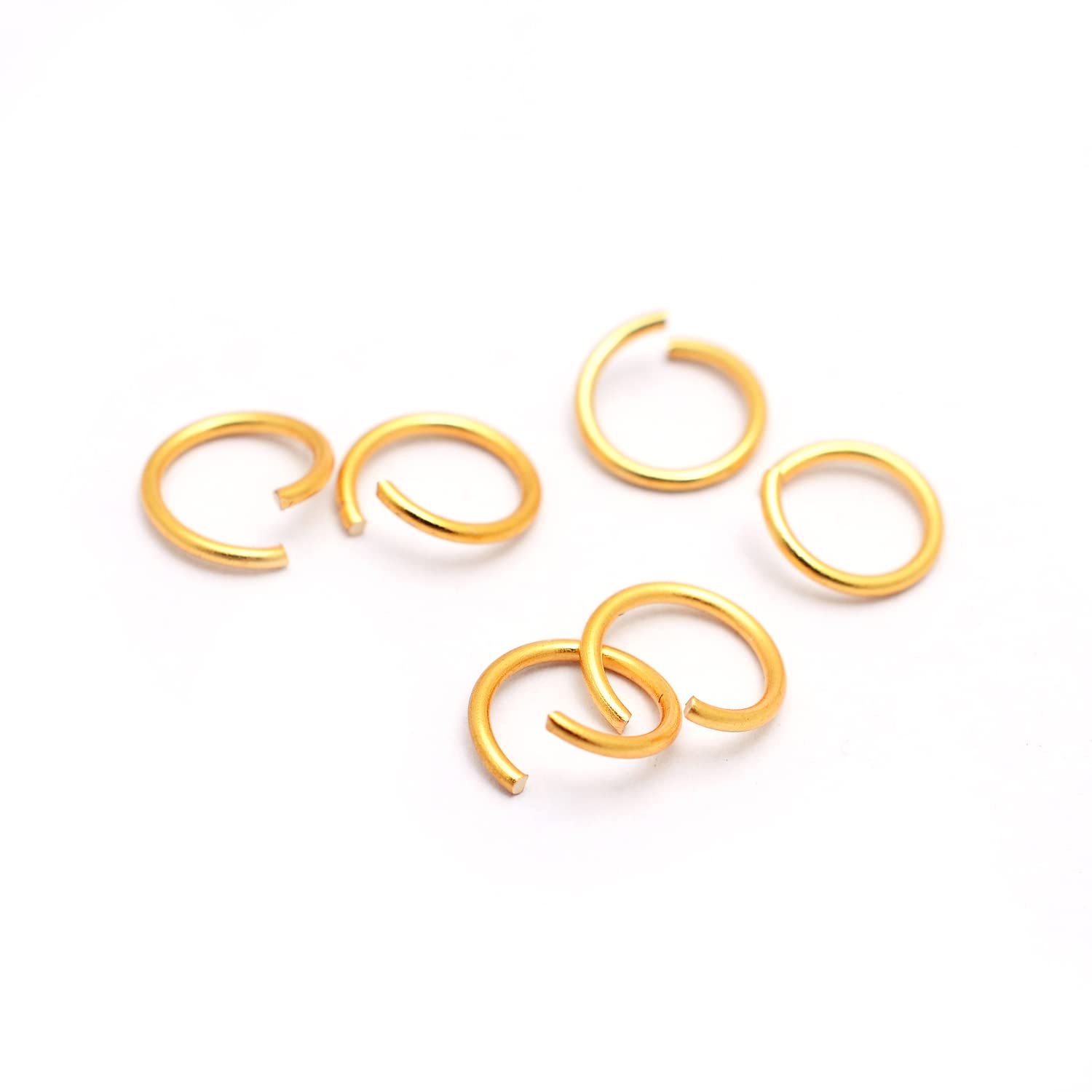 KALPDRUM Brass Round Golden Connector Jump Rings 6mm Wire Size 19 Gauge for Jewellery Making 100 Pieces