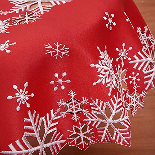 Simhomsen Kleine bestickte Schneeflocken-Tischdecke, runde Aufsätze für Weihnachten, Urlaub und Winter (rot, rund 86,4 cm) – Ansicht 3