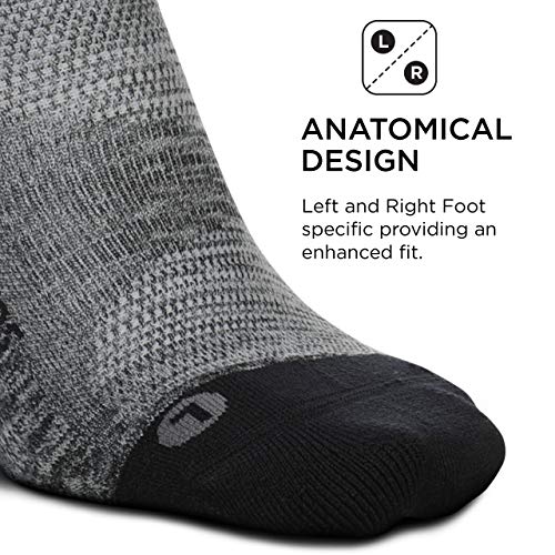 Image of Feetures Elite Light Cushion No Show Tab Sock Wave