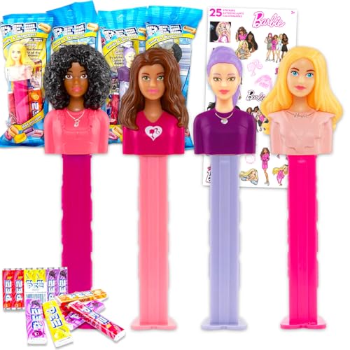 Barbie Paquete de 3 dispensadores PEZ, paquete con 3 soportes para caramelos más 12 paquetes de recambio y calcomanías, dispensador Barbie PEZ y recambios para niños y niñas (los estilos pueden variar