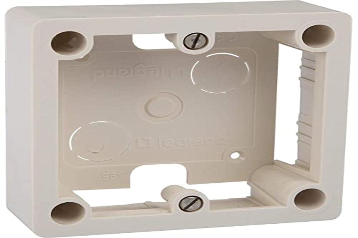 Boîtier en saillie Legrand 32A pour installer une plaque de cuisson 100x100mm