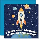 Divertida tarjeta de cumpleaños número 6 – Blast off into Birthday Fun – Vibrante cohete volando a través de una escena espacial colorida – Ideal para pequeños aventureros – Cuadrado de 145 mm, sobre