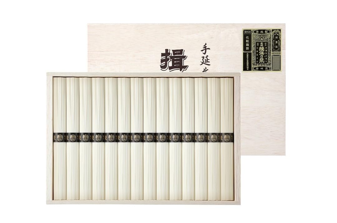 播州手延素麺 - 播州手延 そうめん 揖保乃糸  6kg  木箱入り Amazon.co.jp: 手延素麺 揖保乃糸 播州小麦 50g×12束 そうめん