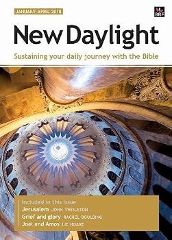 Paperback New Daylight January - April 2018: Sustaining your daily journey with the Bible Book