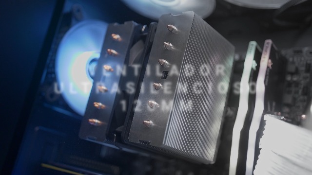 VENTILADOR CON DISIPADOR DE CPU MARS GAMING MCPU-XU6 BLACK DUAL 6 Heatpipes Tdp 300w Doble Disipador