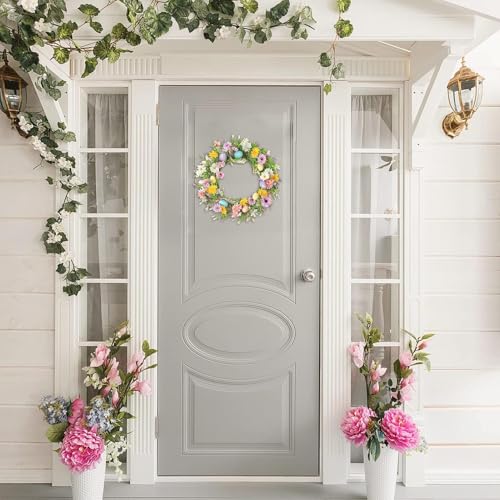 Couronne de Pâques murale pour raviver une décoration extérieure terne