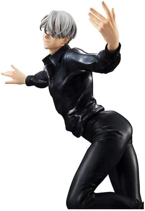 Megahouse Yuri!!! On Ice: Victor Nikiforov with Makkachin Gem Series Figure