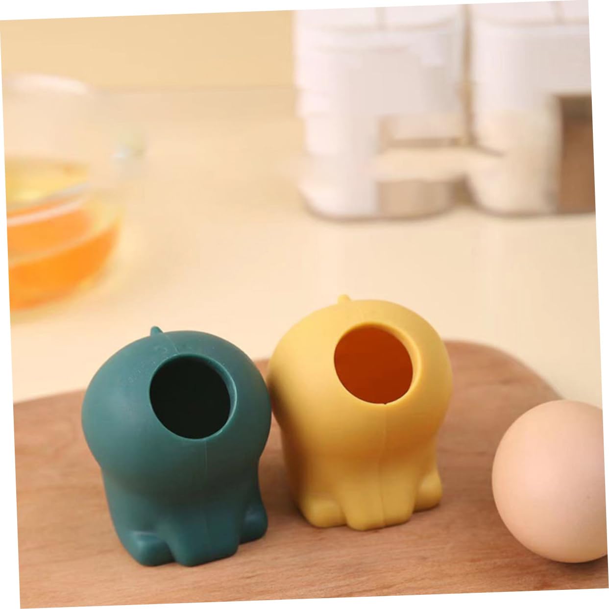 NAMOARLY Egg Separator Tool 2 Pack Silicone Yolk Separator for Cooking White Separation
