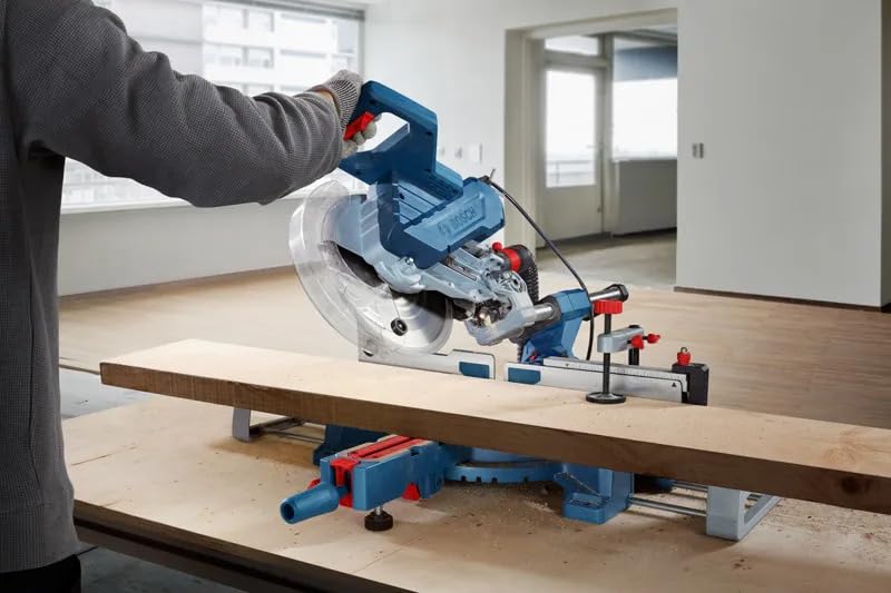 Bosch PRO Sierra de inglete y corte transversal GCM 254 D (incl. 1x hoja de sierra, 1x bolsa para polvo, 1x tope de longitud, 1x abrazadera, 1x llave hexagonal, 1x plantilla de calibración)
