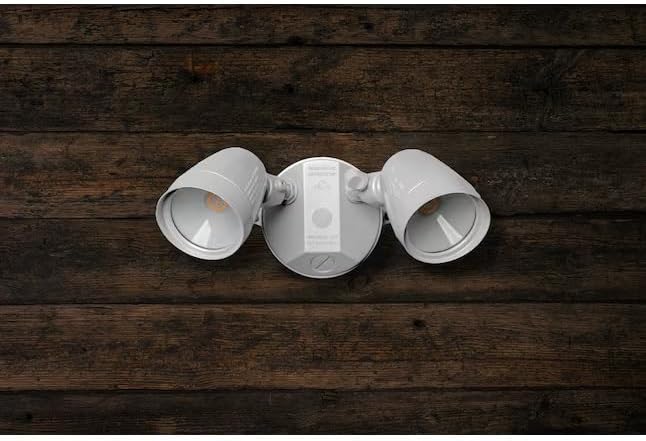 BELL Flood Light Kit LLK2000W 250-Watt EQ LED White 2-Head Switch-Controlled Flood Light with Adjustable 2000-Lumen image 3