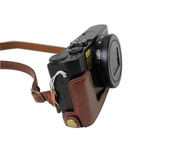 パナソニック LUMIX DMC-LX9-Kケース・三脚付き パナソニック LUMIX DMC-LX9-Kケース・三脚付き Amazon.co.jp