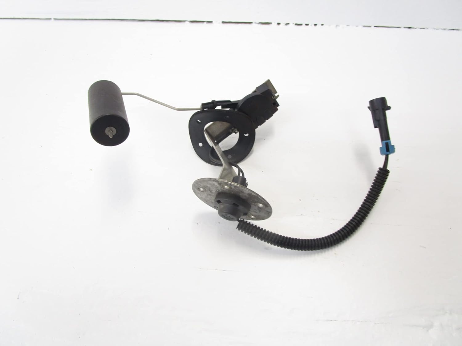 Genuine Polaris Part Number 2410554 SENDERFUEL,LEVEL for