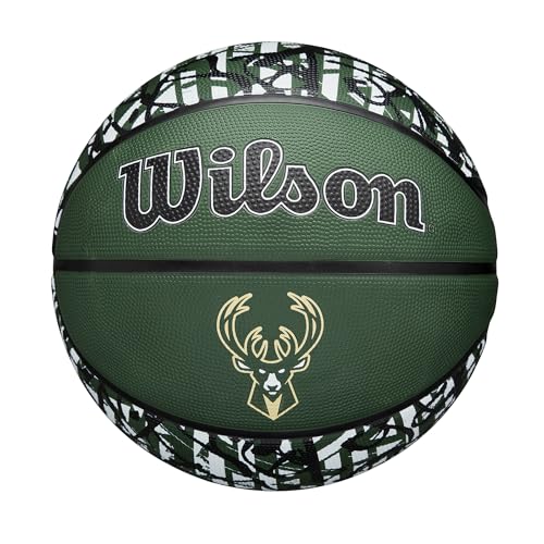 WILSON NBA Team Graffiti Basketball - Milwaukee Bucks Size 7-29.5
