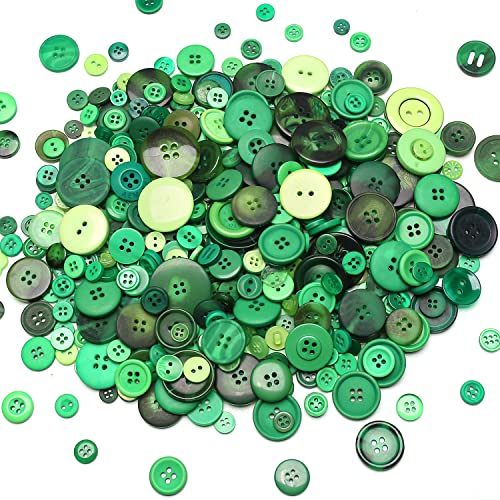 About 330 Resin Buttons of Various Specifications Handmade Buttons Sewing DIY Handicraft Buttons Hand-Painted Decorative Buttons Green Series
