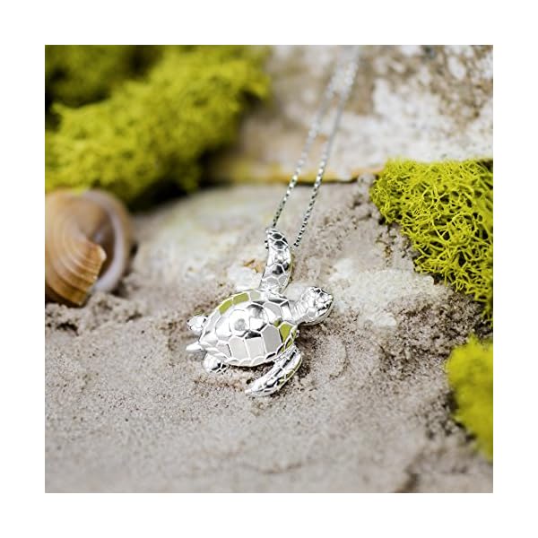 Honolulu Jewelry Company Sterling Silver Turtle Honu Ocean Sea Life Necklace Pendant with 18" Box Chain