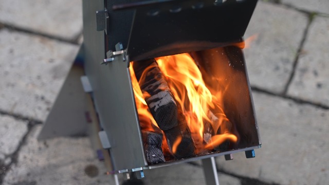 Forno A Razzo In Acciaio Da 3mm Con Piastra Grill - Stufa A Legna Da Campeggio Per Esterni, Barbecue