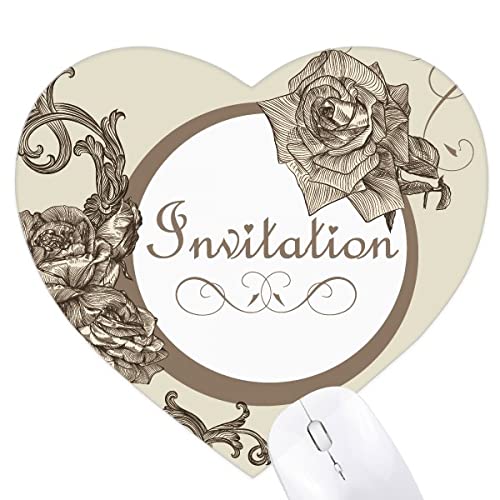 Tapis de souris fleurs rose ancien en forme de coeur pour une touche romantique au bureau