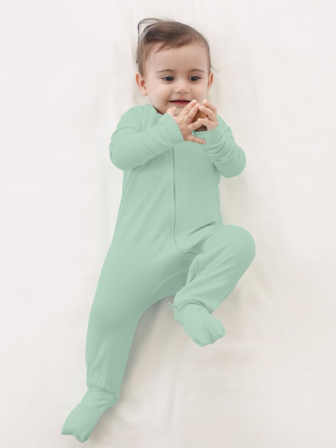 GUISBY Rayon Baby Footless Pajamas, Long Sleeve with 2 Way Zippers Rompers Sleepers - Image 4