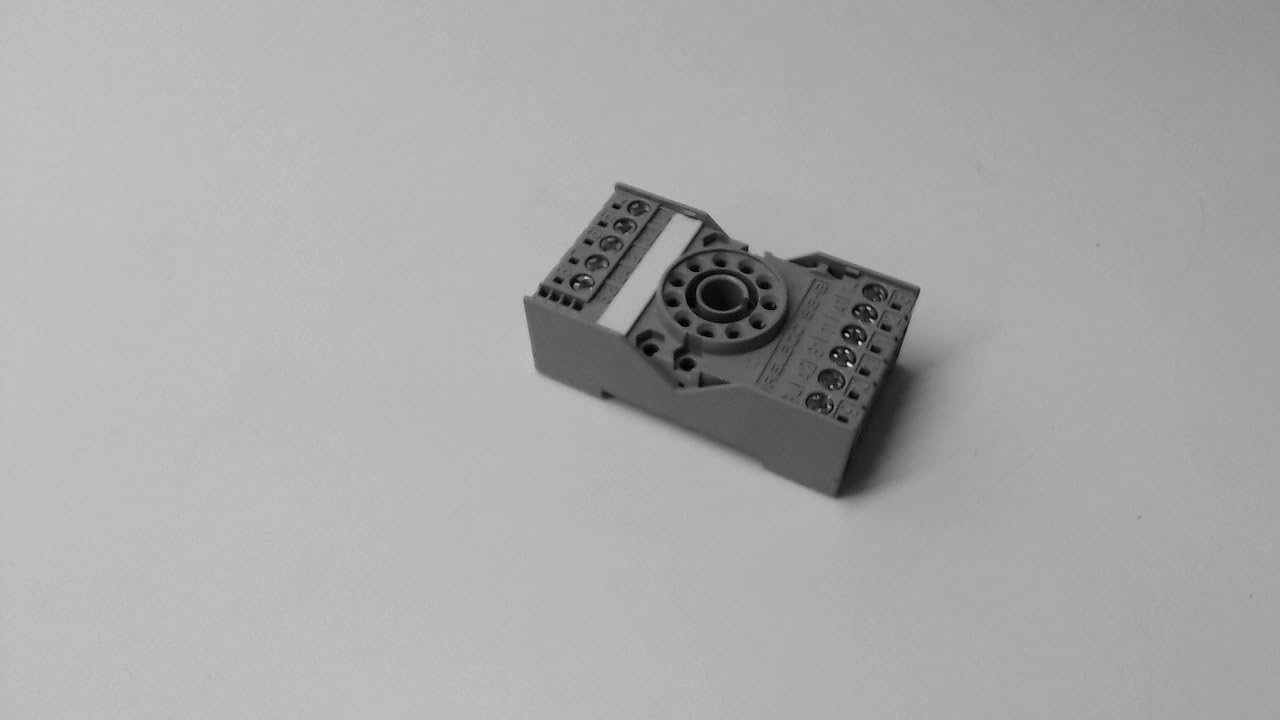 S3-B Relay Socket 10Amps, 380V