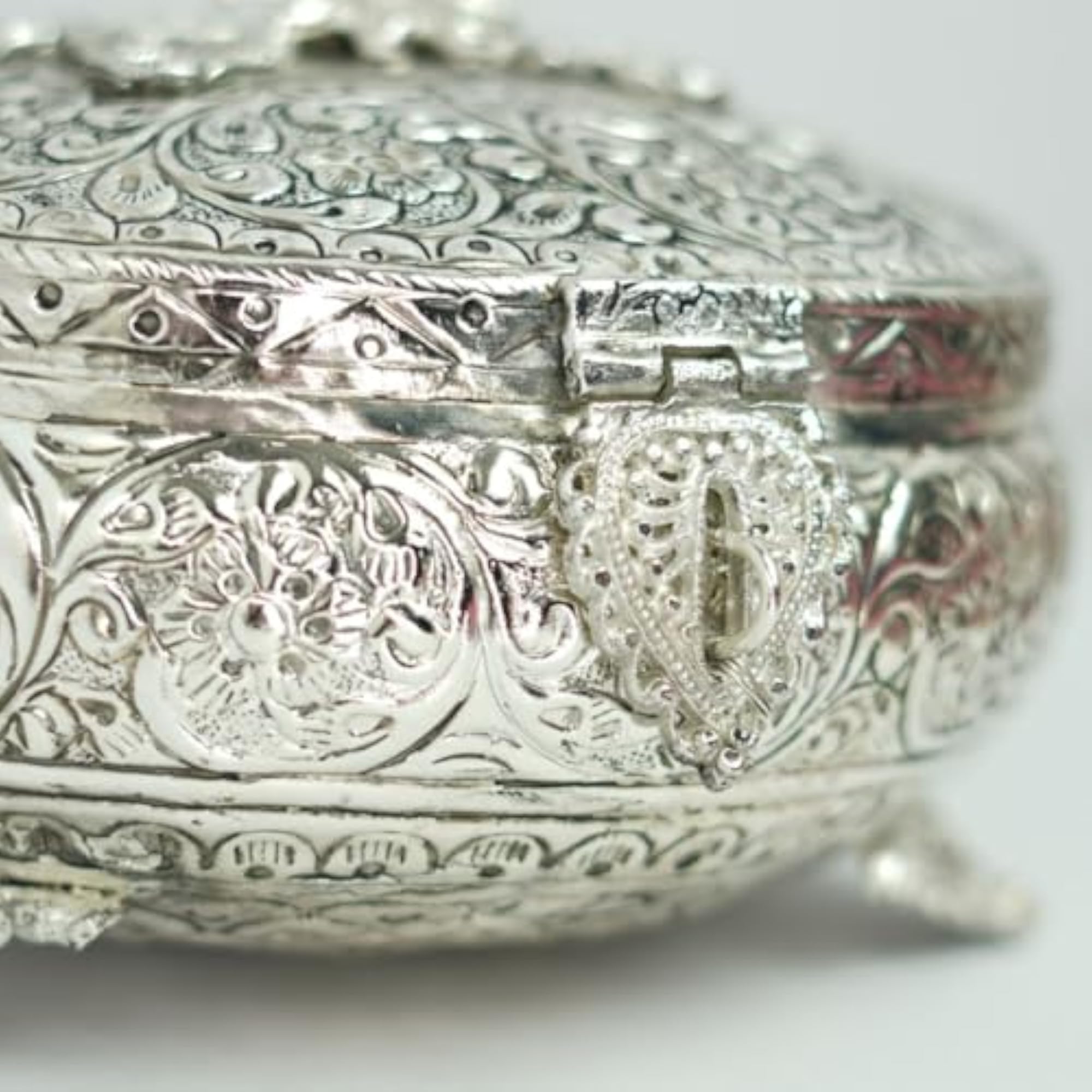 D ARTS German Silver Handengraved Peacock Boxes