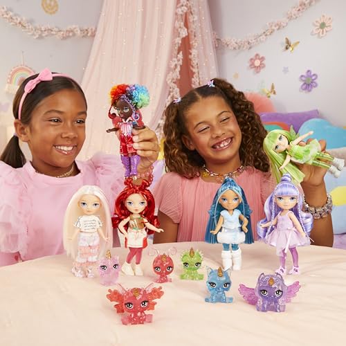 RAINBOW HIGH Littles Rainbow Fantasy Fairies & Pet Sapphire Petite Poupée de 14cm & Chien Fantasy avec Ailes de Fées Interchangeable Cadeau Mignon Dès - vue 2