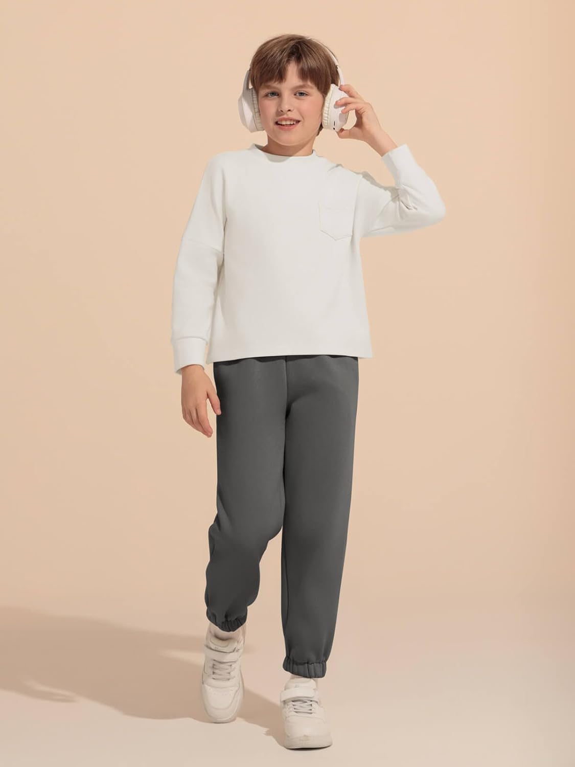 Haloumoning Boys Fleece Sweatpants Kids Elastic Waist Casual Joggers Active Athletic Pants with Pockets 5-14Y - Image 5