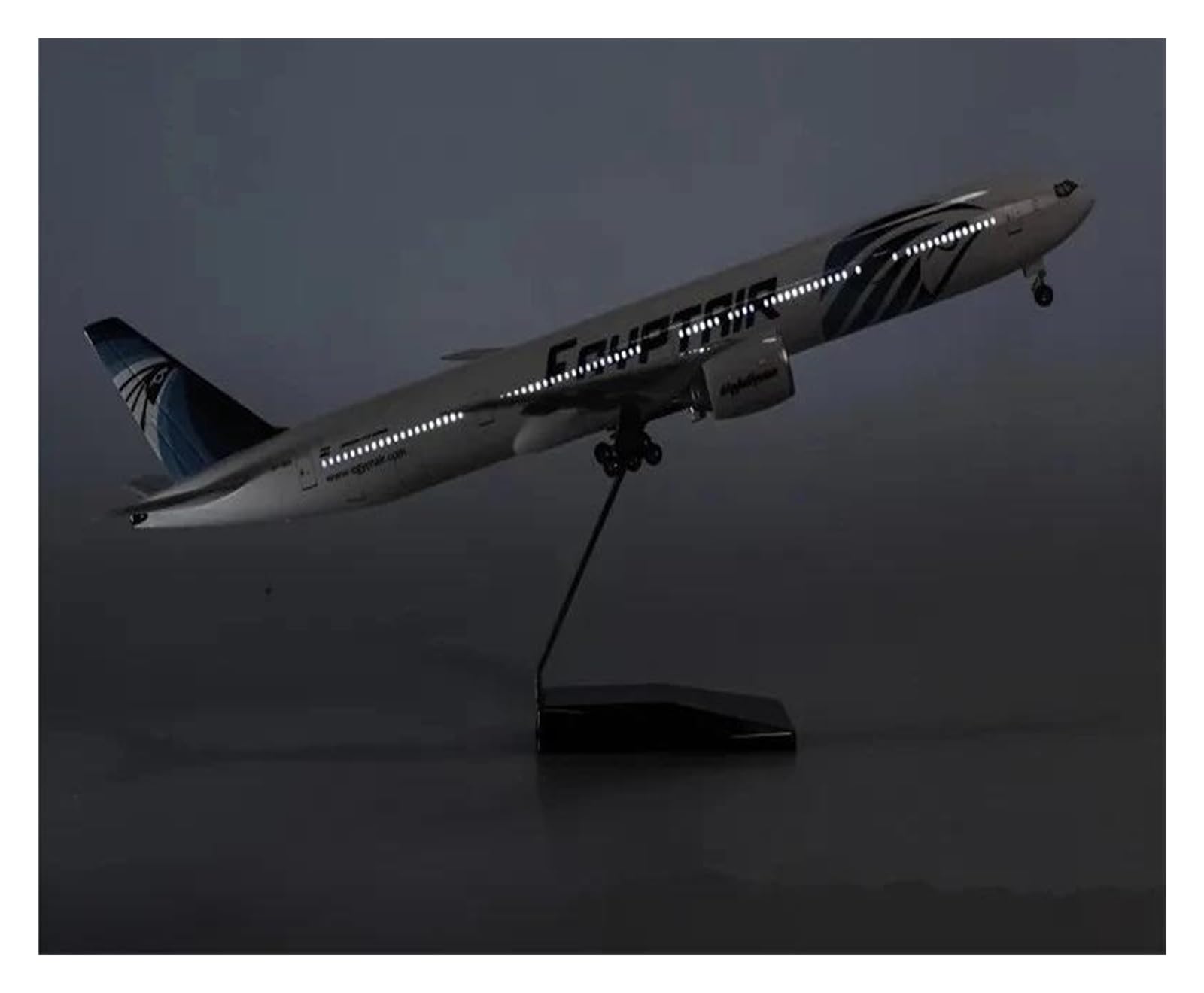 Modèle d'avion cadeau idéal : réplique Boeing B777 en résine 1:157 lumineuse pour passionné