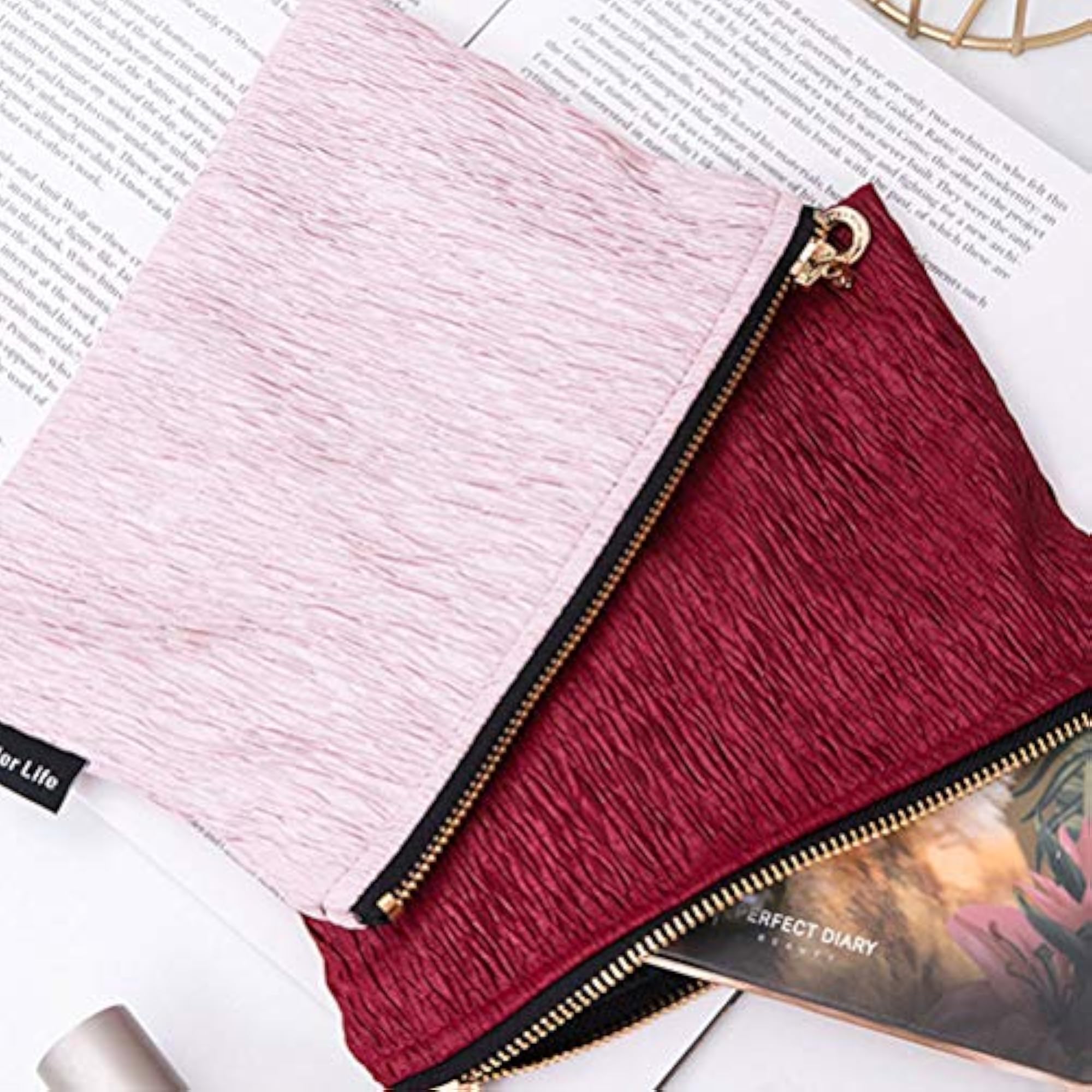 Fashion Makeup Bag Portable Stitching Cosmetics Storage Pouch