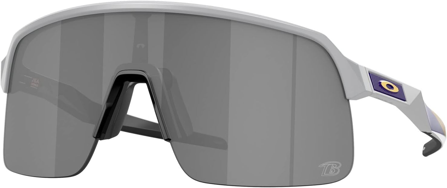 Oakley Man Sunglasses Matte Fog Frame, Prizm Black Lenses, 0MM
