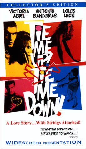 Tie Me Up Tie Me Down liens satin doux attache lit sensuelle