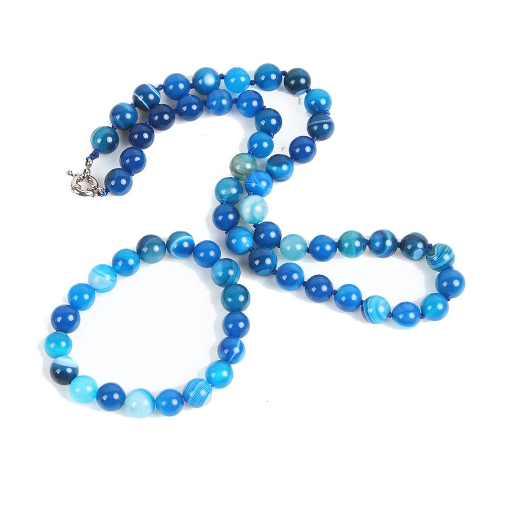 Collana lunga realizzata con più fili di zirconi verdi ,perle di fiume, agata contornata da zirconi chiari su base in ottone lunghezza 90cm - Creazioni Artigianali & Pelletteria