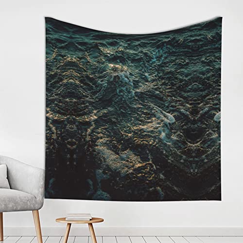 Tapisserie murale bleu clair pour masquer un mur et décorer la chambre