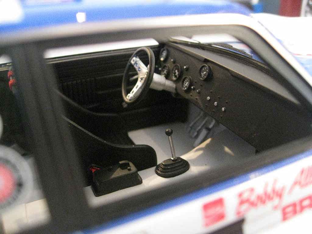 Amazon | Retro Motoring TSM1/18 BRE Datsun 510#85 ブルー/ホワイト